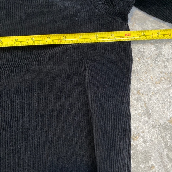 COS Loose-Fit Corduroy 100% Cotton Shirt Jacket Sz 2 Black Oversized Fall Staple - Picture 4 of 11